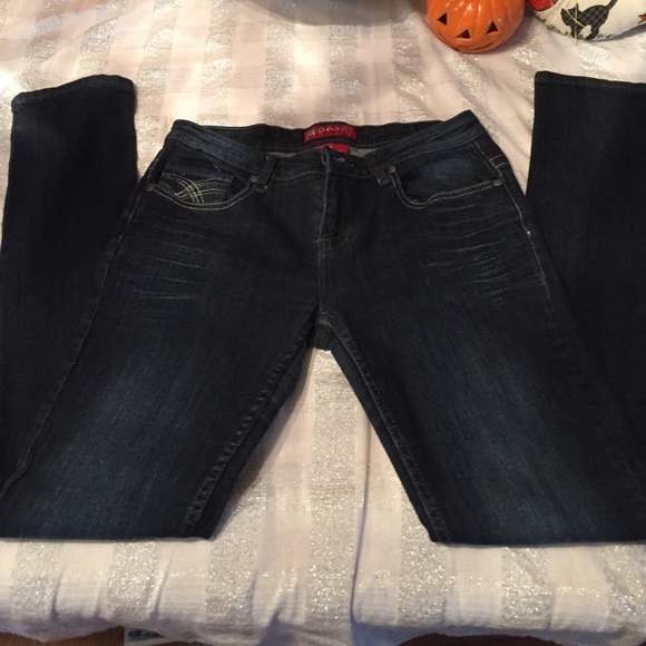 RED RIVET Dark Wash Skinny Jeans - Picture 2 of 5